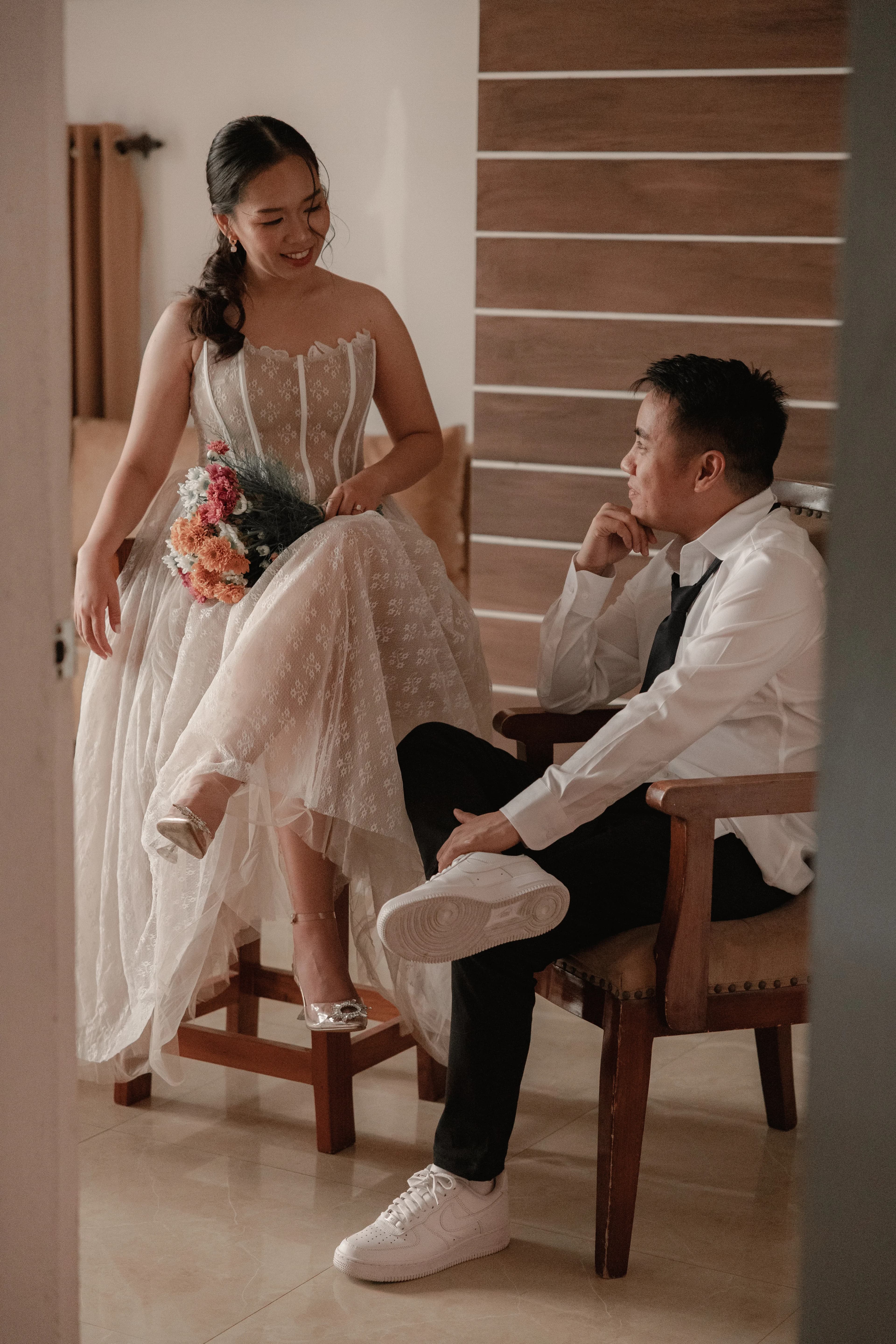 Wedding moment 1